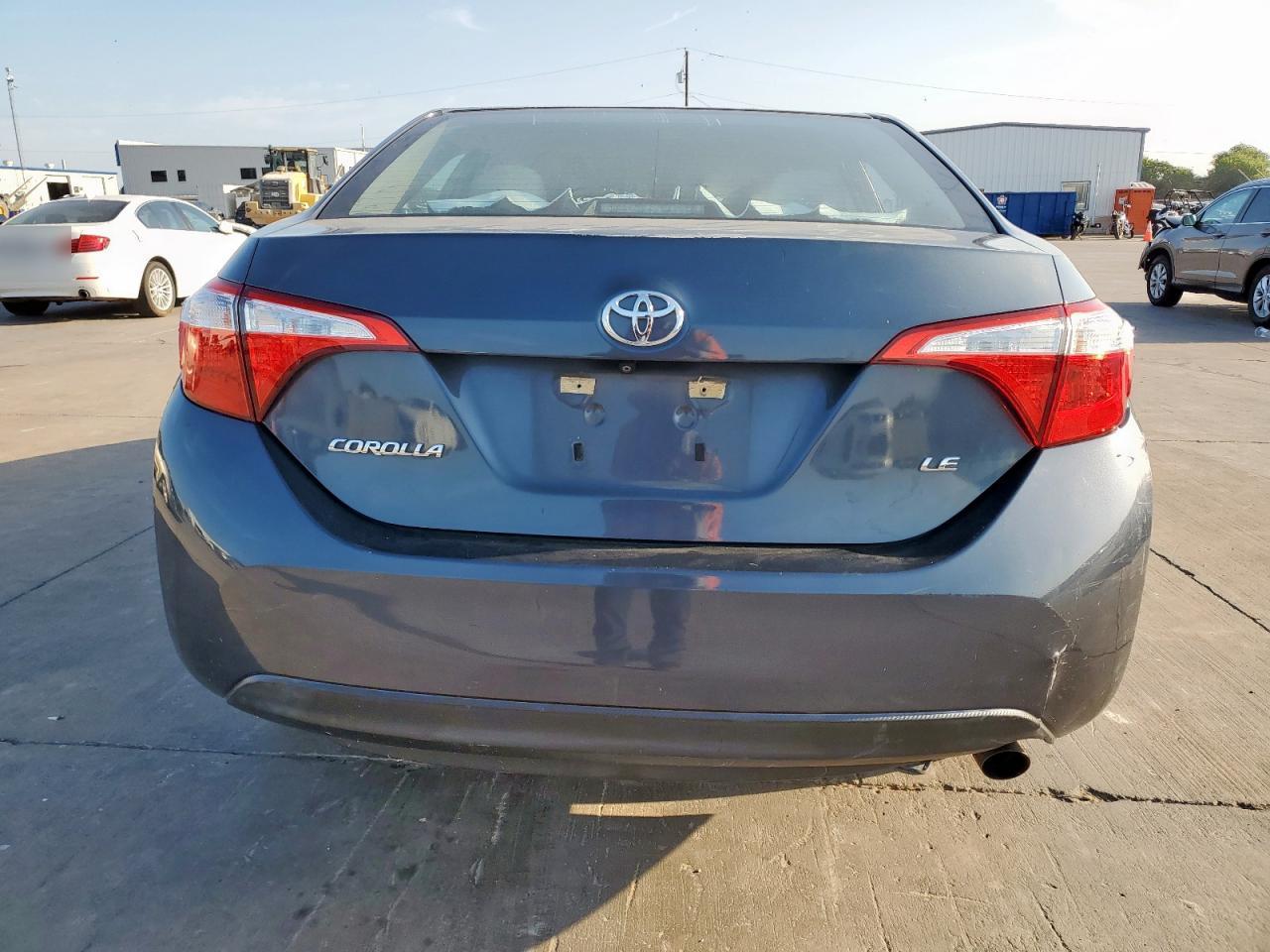 2015 Toyota Corolla L - Image 6