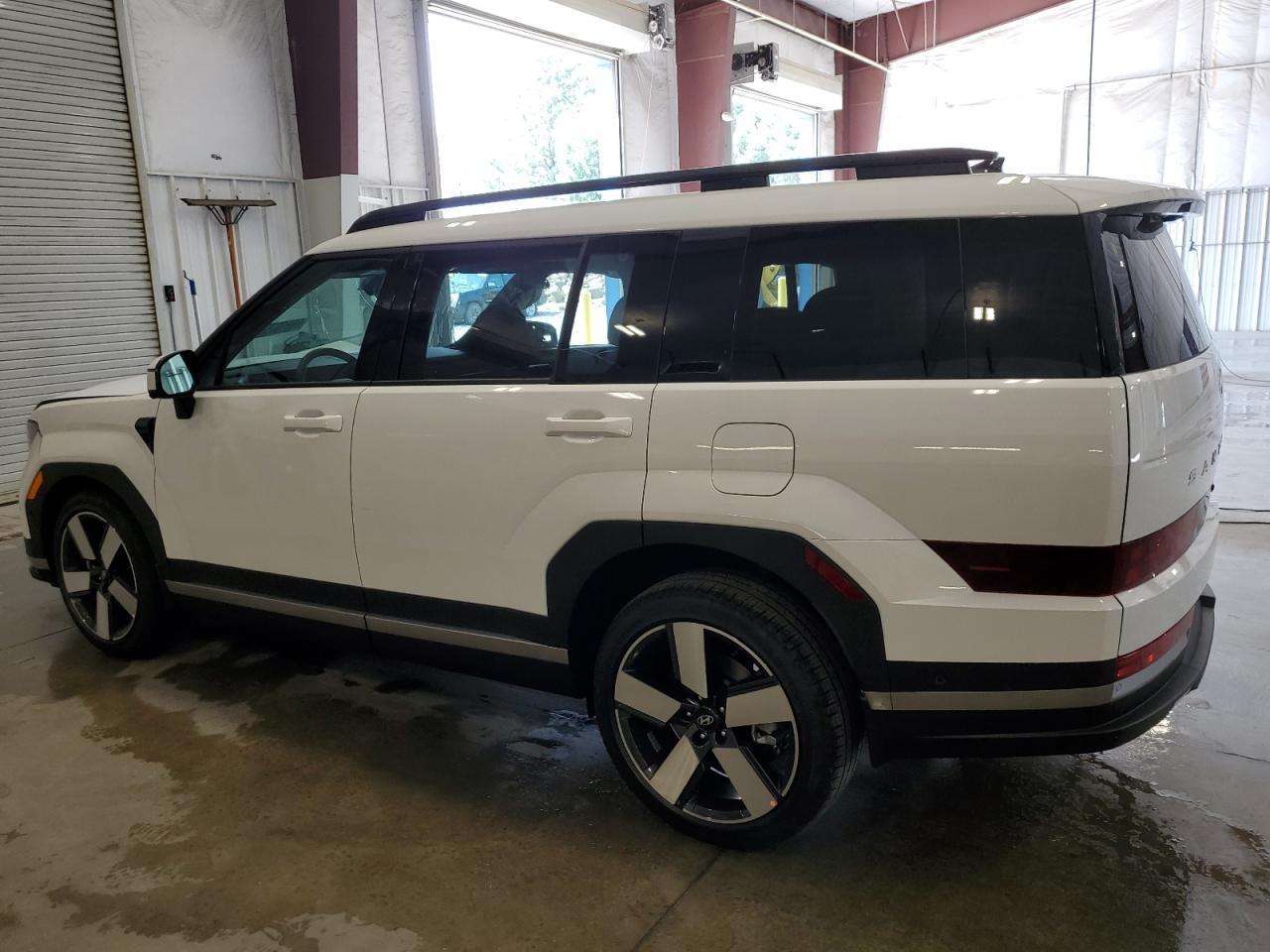 2025 Hyundai Santa Fe Limited - Фото 2