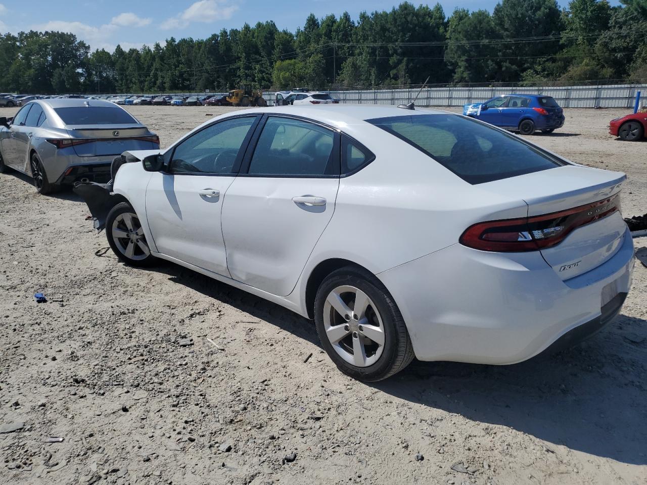 2015 Dodge Dart Sxt - Image 2