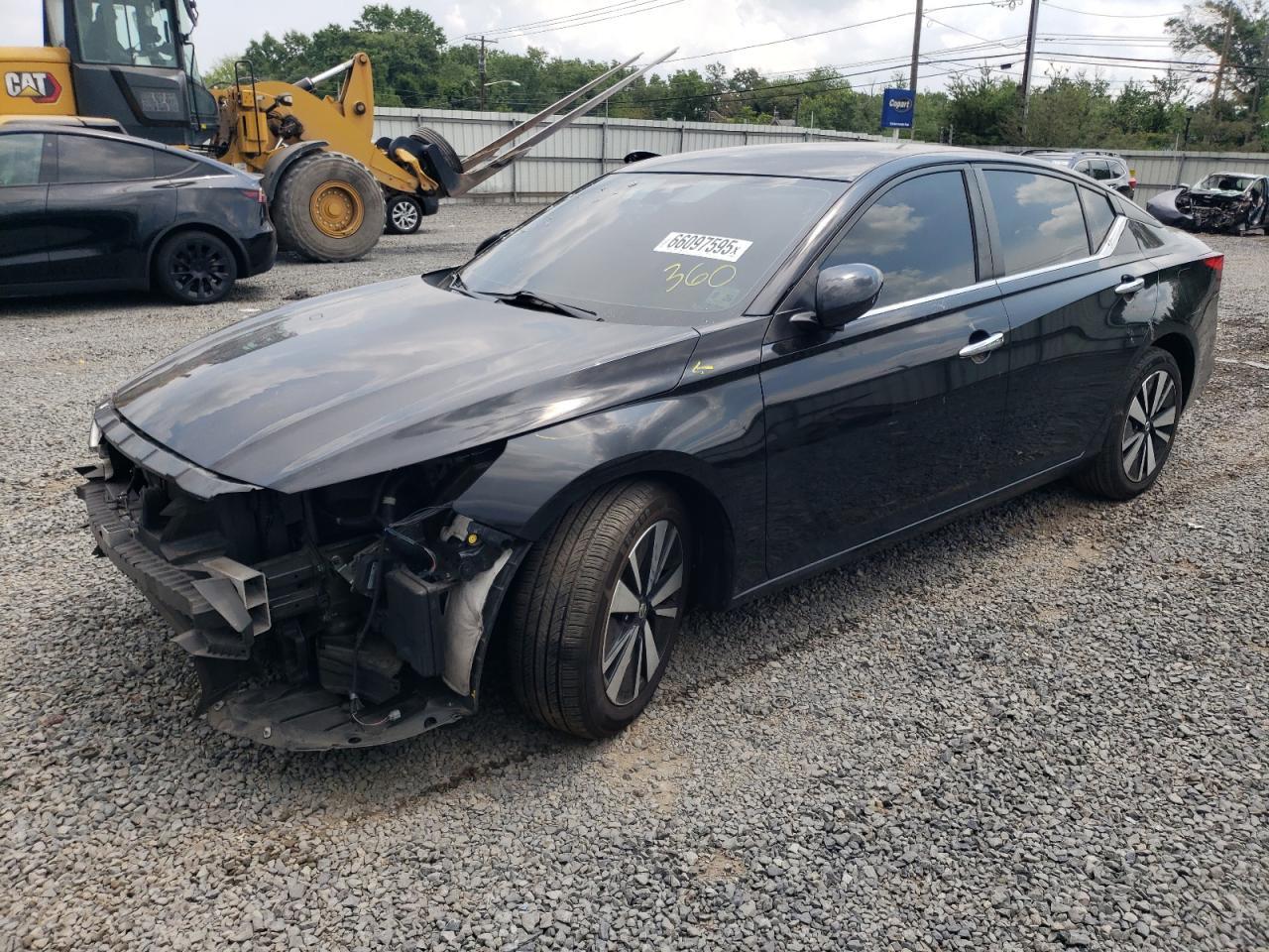 2021 Nissan Altima Sv