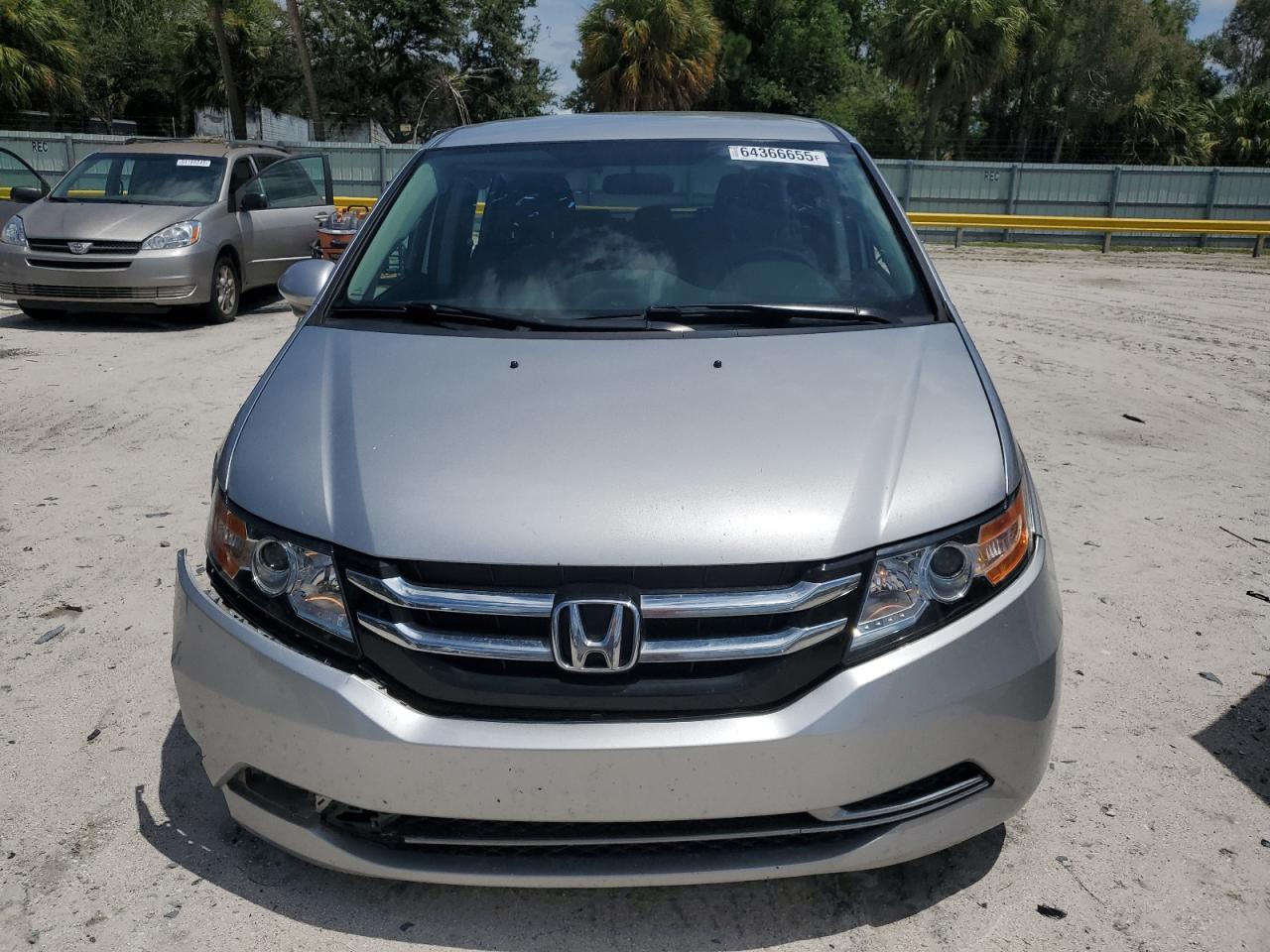 2014 Honda Odyssey Ex - Фото 5