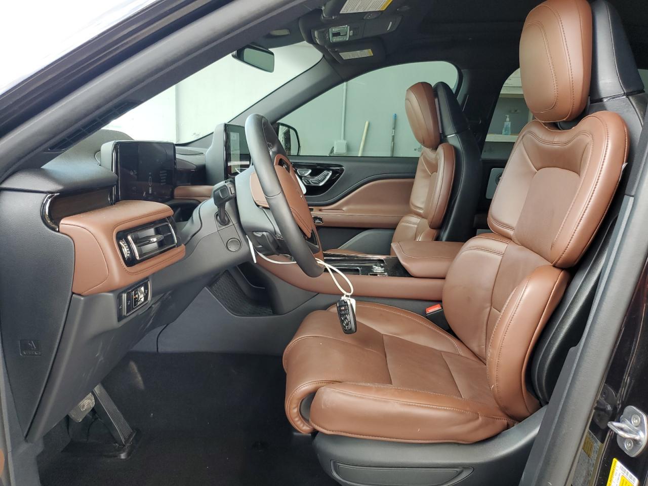 2025 Lincoln Aviator Reserve - Фото 7
