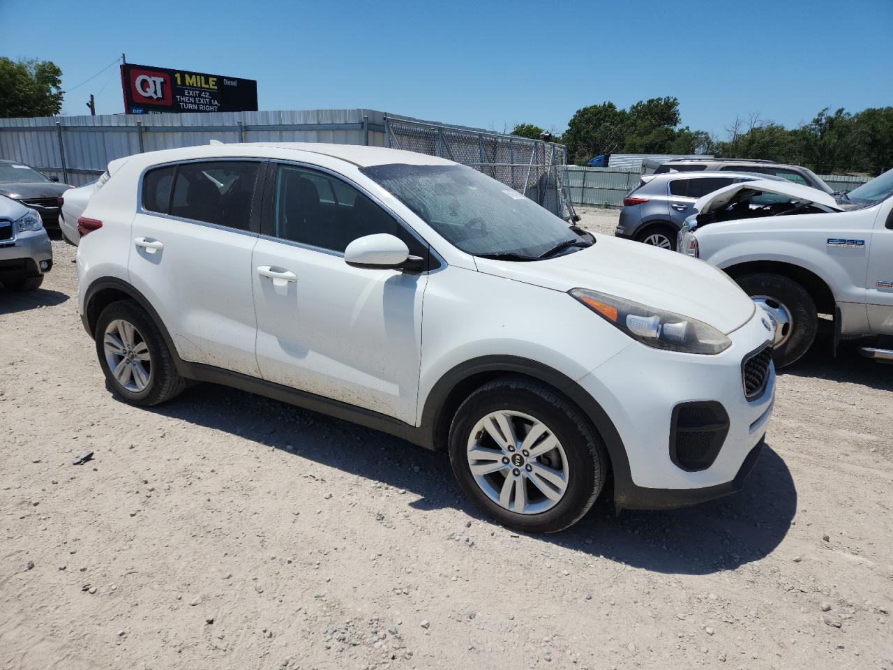 2017 Kia Sportage Lx - Image 4