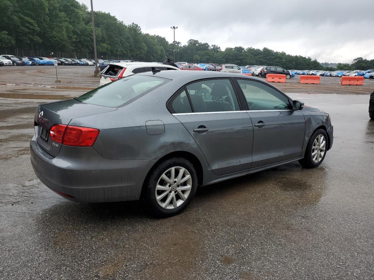 2013 Volkswagen Jetta Se - Фото 3