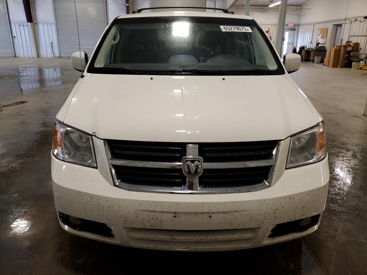 2010 Dodge Grand Caravan Sxt - Фото 5