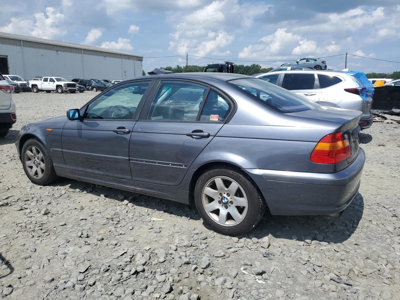 2002 BMW 325 Xi - Фото 2