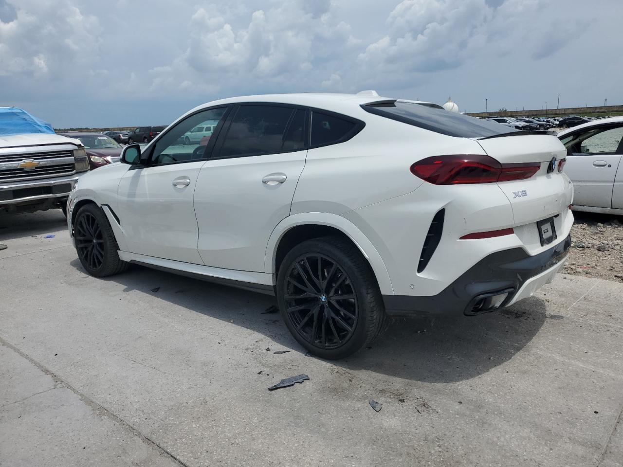 2024 BMW X6 xDrive40I - Фото 2