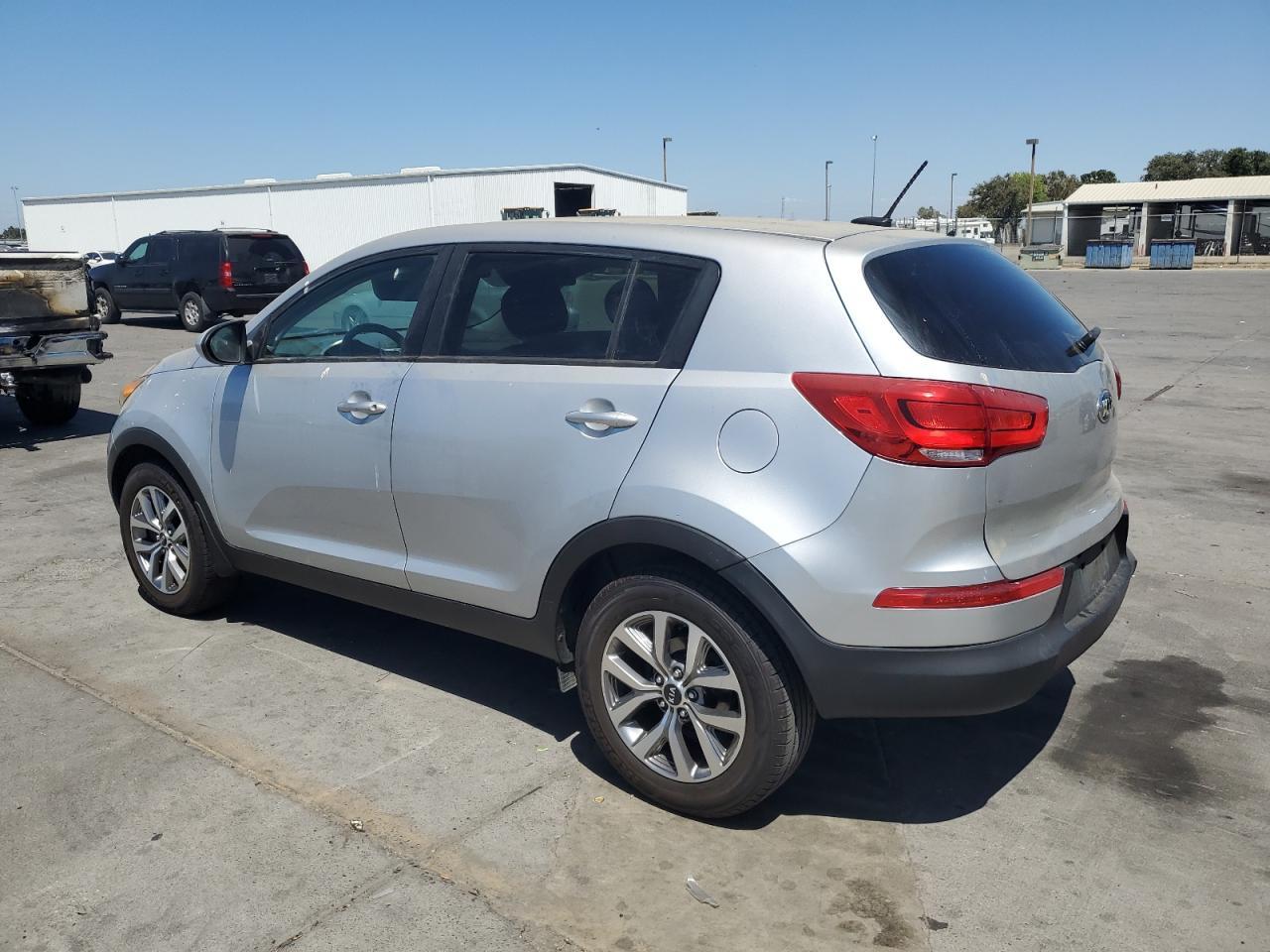 2016 Kia Sportage Lx - Image 2