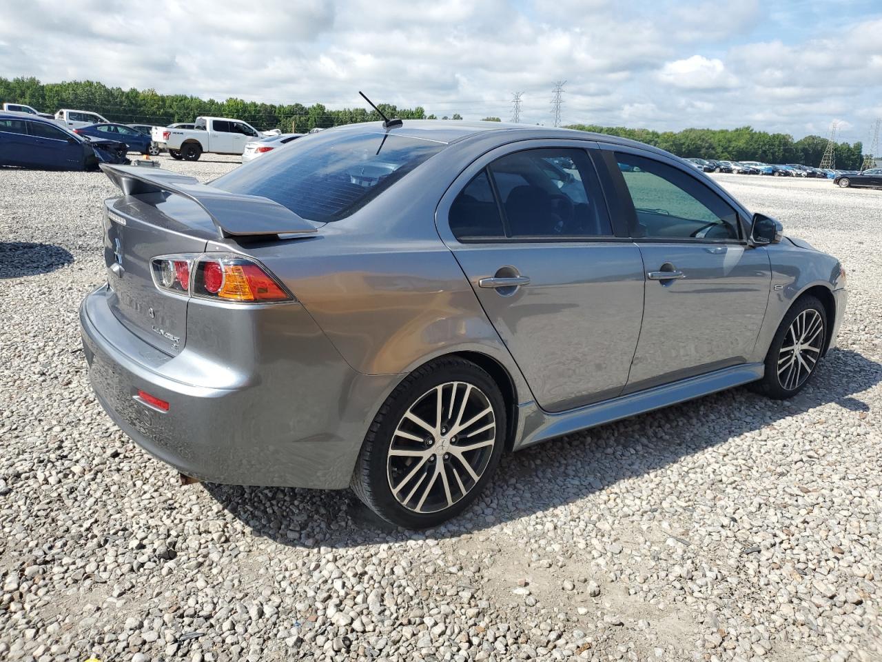 2017 Mitsubishi Lancer Es - Фото 3