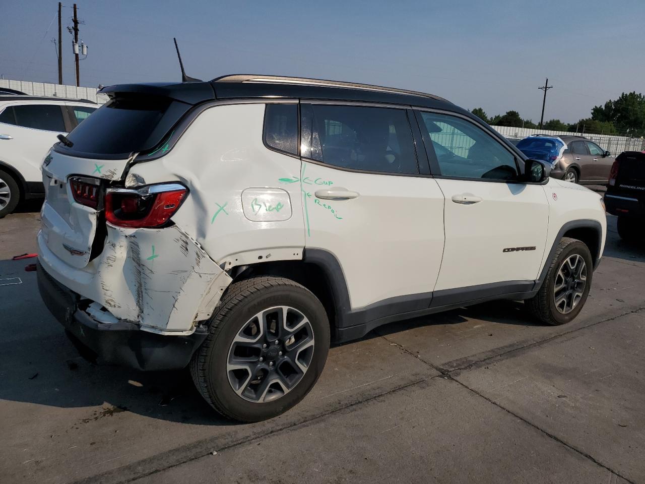2020 Jeep Compass Trailhawk - Image 3