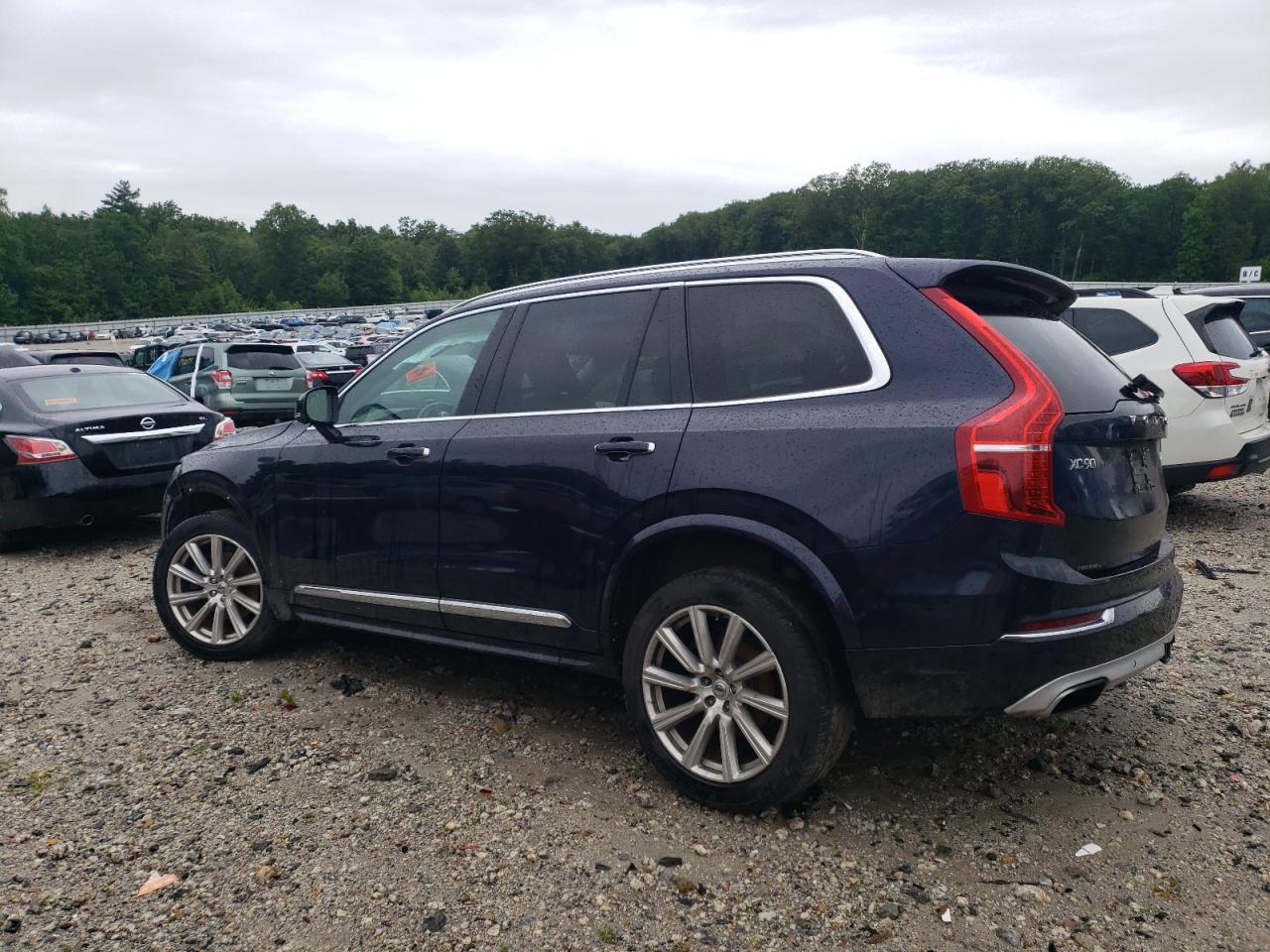 2016 Volvo Xc90 T6 - Image 2