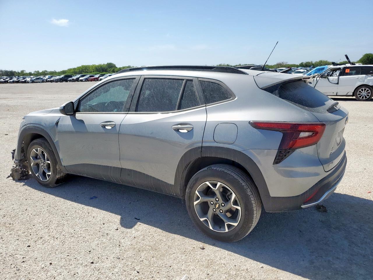 2024 Chevrolet Trax 1Lt - Фото 2