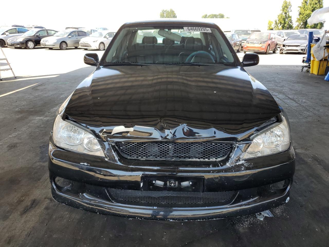 2004 Lexus Is 300 - Image 5