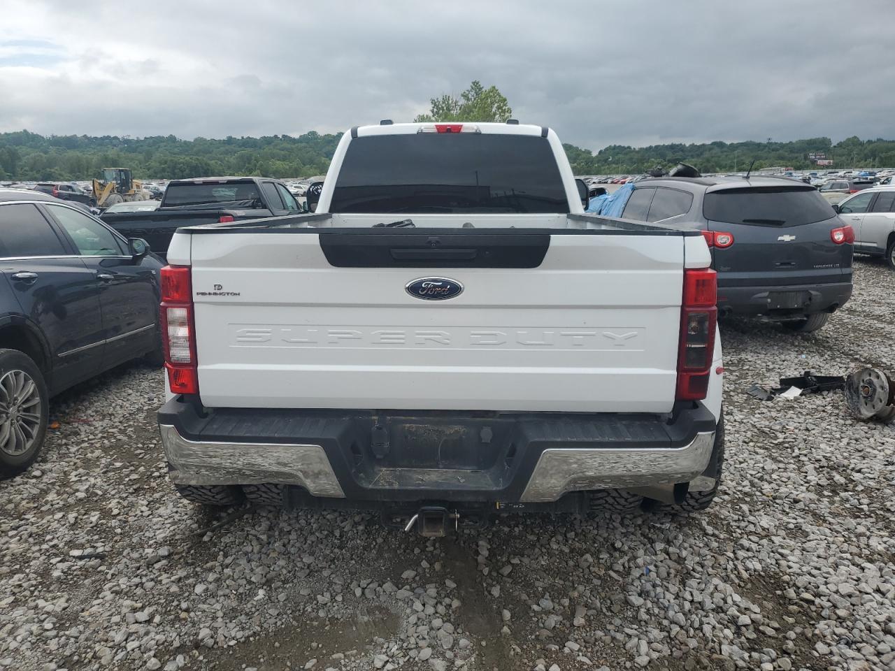 2022 Ford F350 Supe - Фото 6