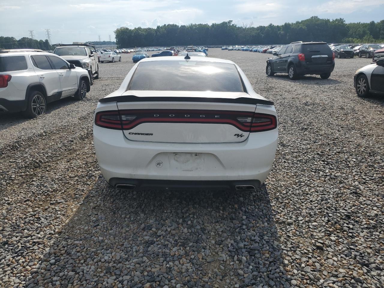 2017 Dodge Charger R/T - Image 6