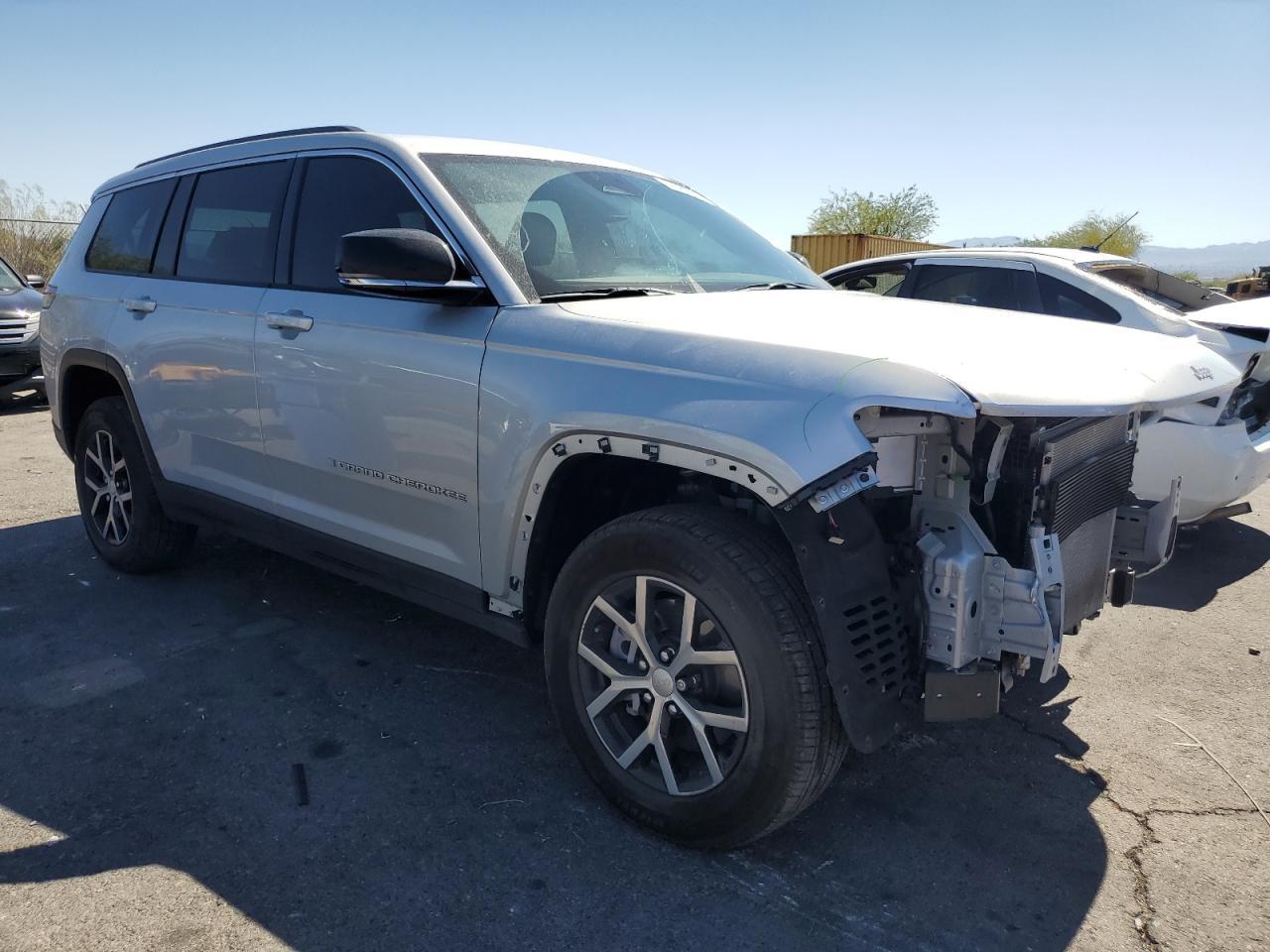 2024 Jeep Grand Cherokee L Limited - Image 4