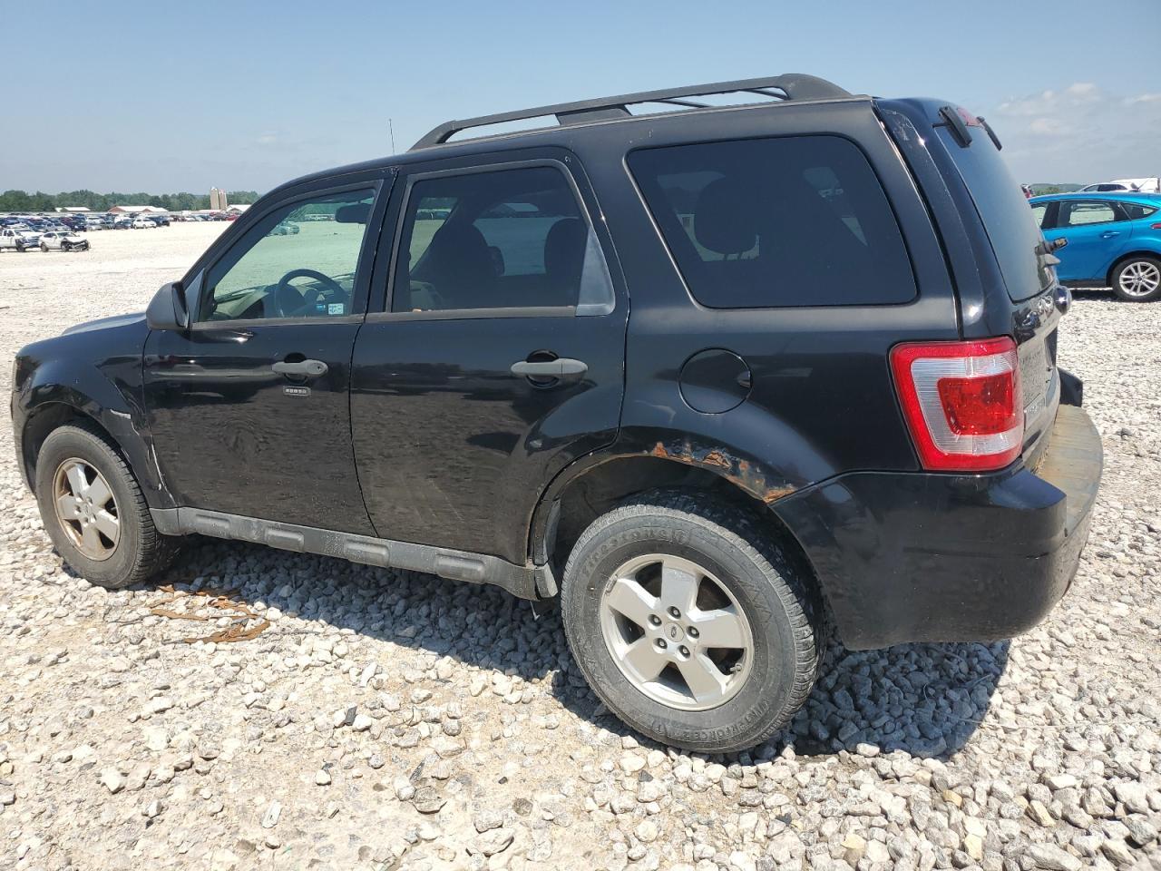 2011 Ford Escape Xlt - Фото 2