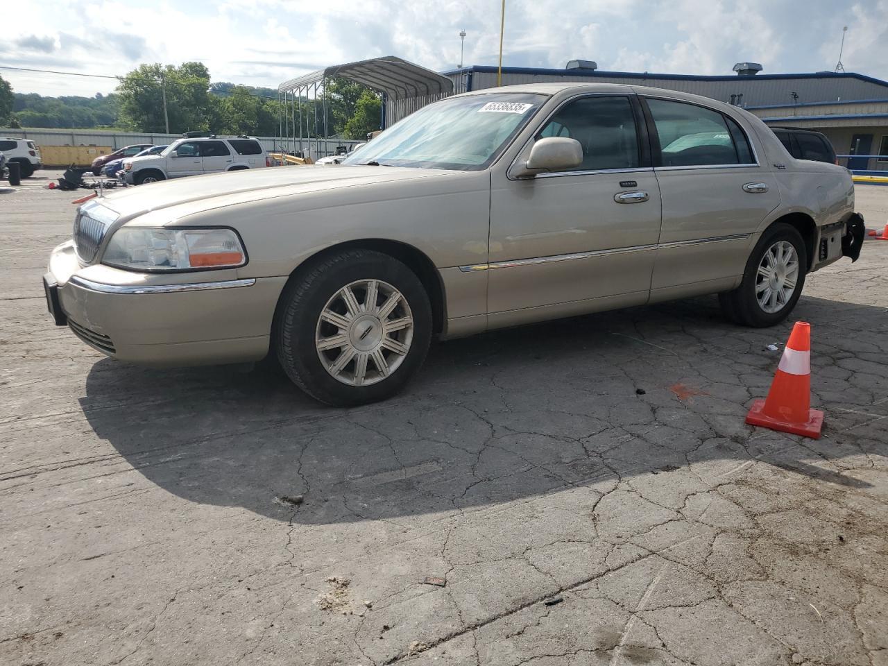 2009 Lincoln Town Car Signature Limited