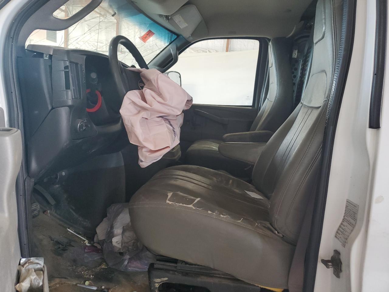 2017 GMC Savana Cargo 2500 - Image 7