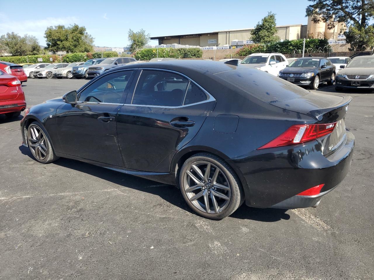 2016 Lexus Is 200T - Фото 2
