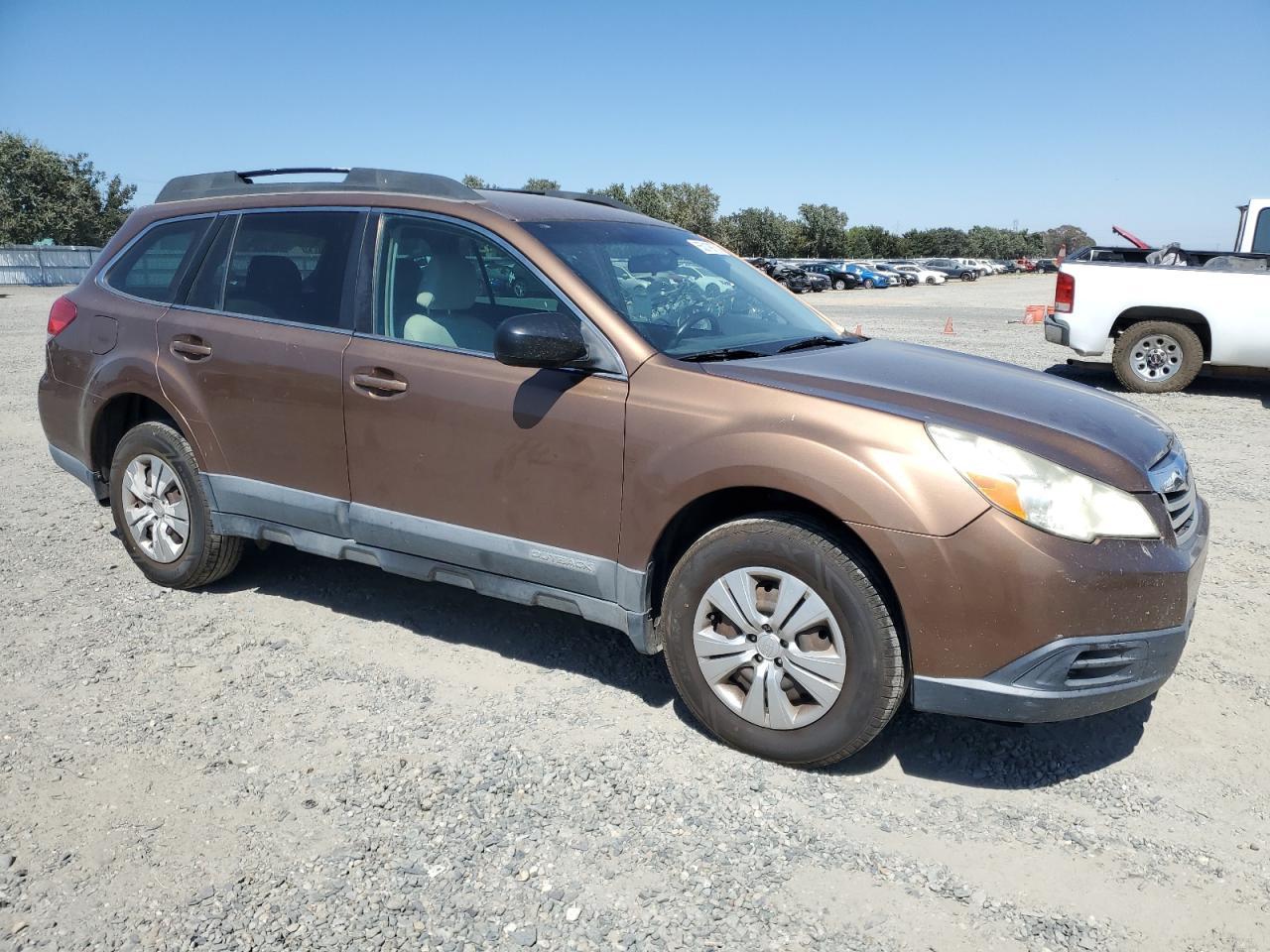 2011 Subaru Outback 2.5I - Фото 4