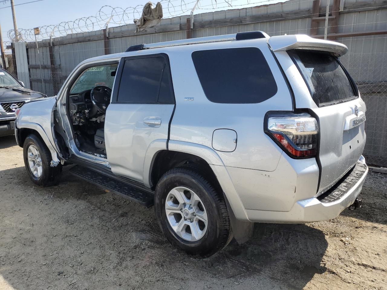 2024 Toyota 4Runner Sr5/Sr5 Premium - Фото 2