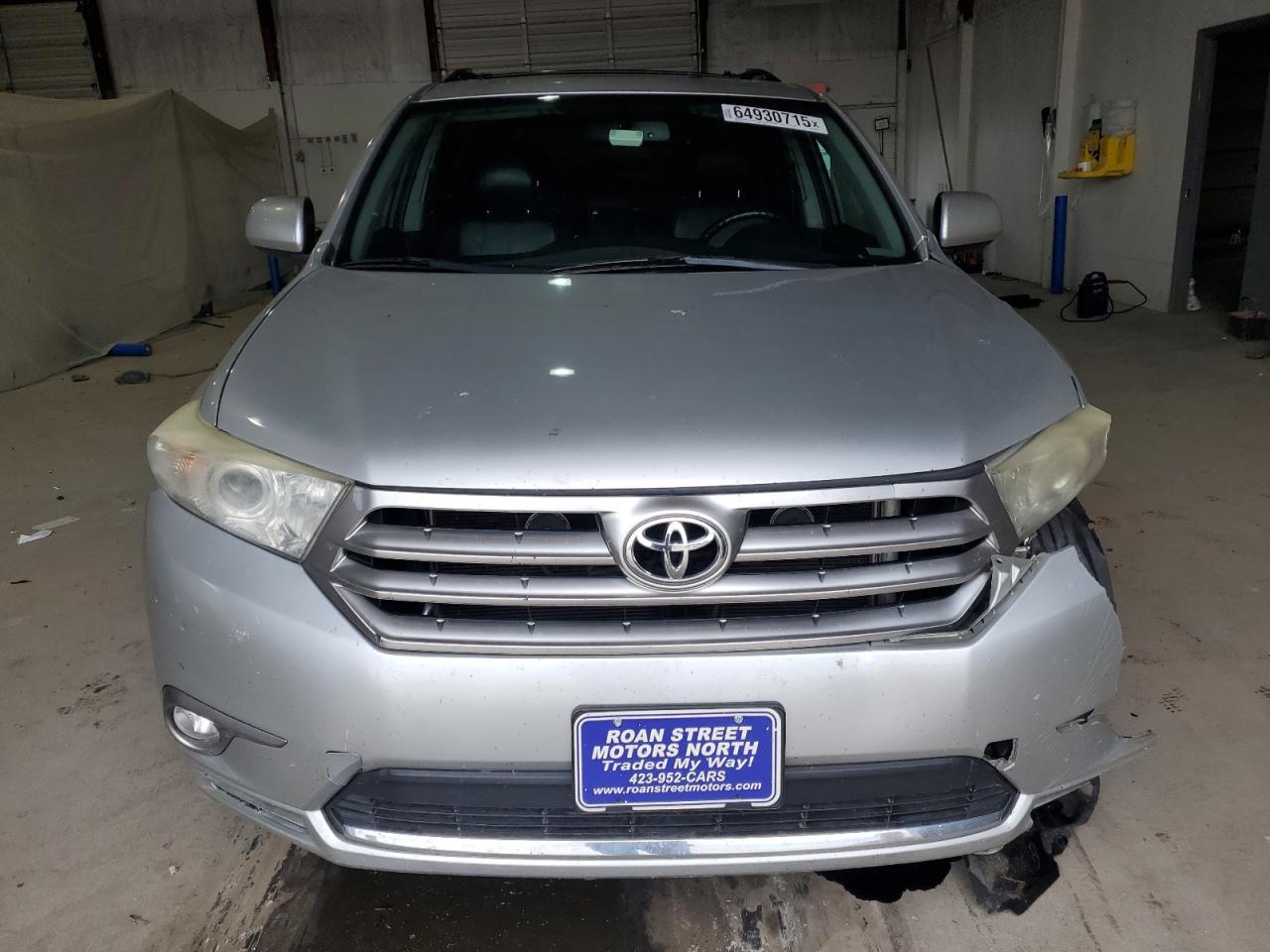 2013 Toyota Highlander Base - Image 5