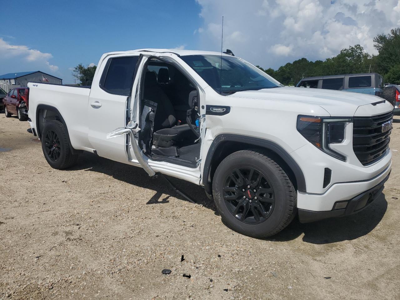 2025 GMC Sierra K1500 Elevation-L - Image 4
