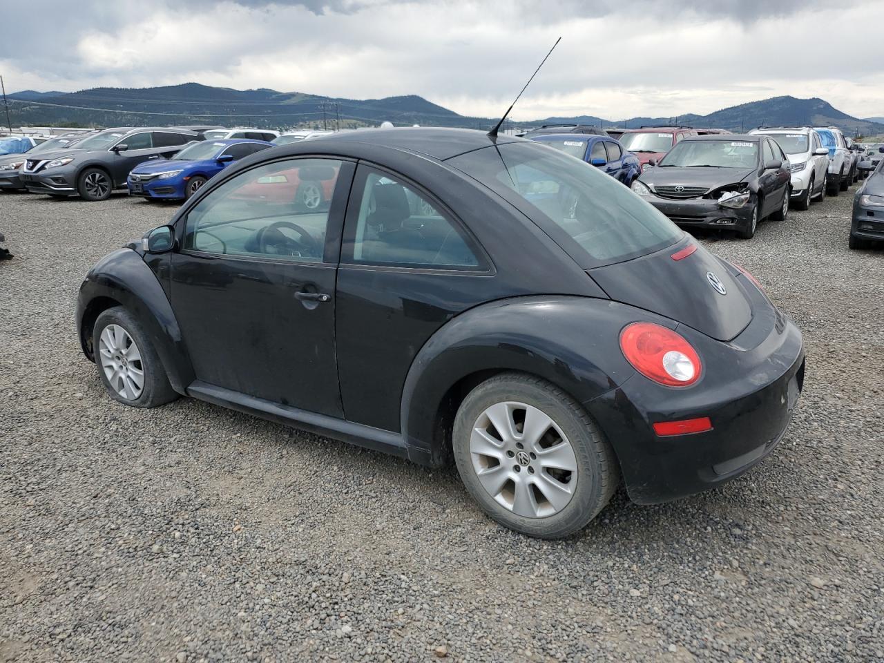 2008 Volkswagen New Beetle S - Фото 2