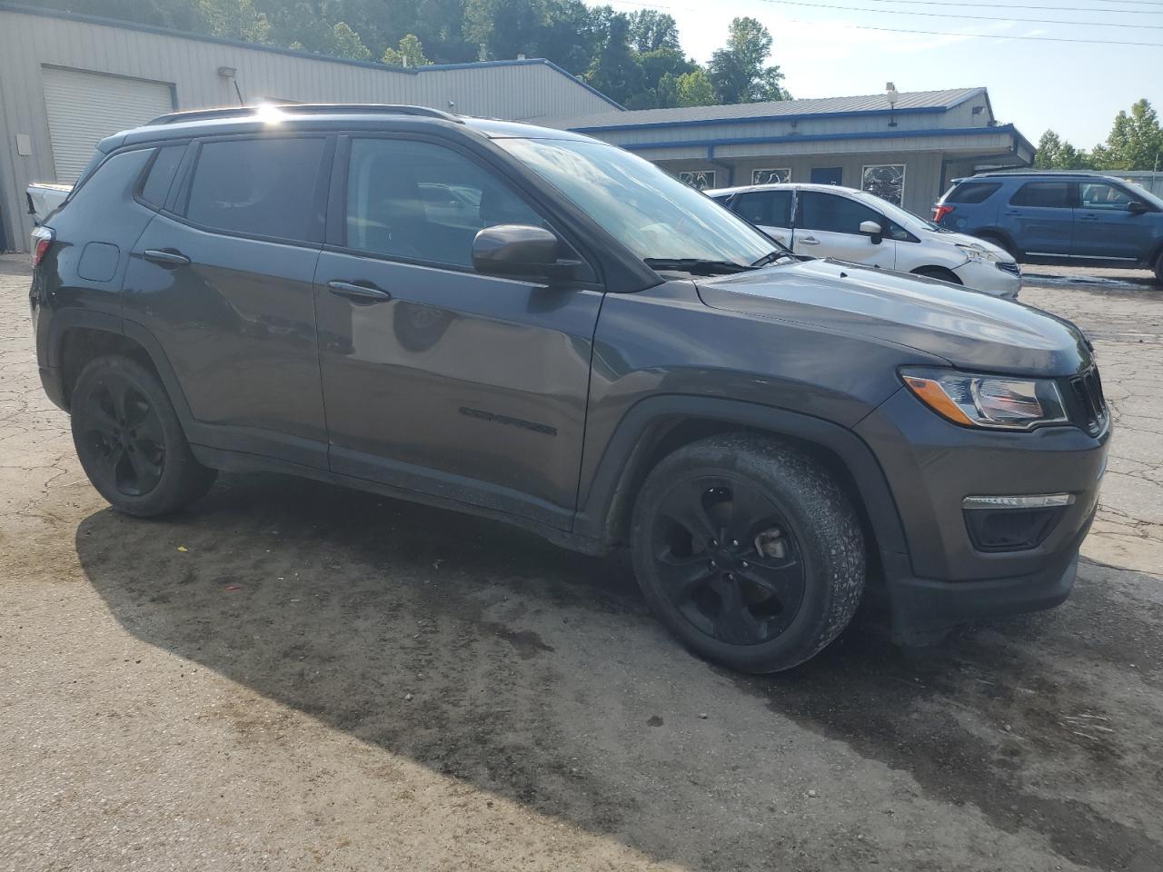 2021 Jeep Compass Latitude - Image 4