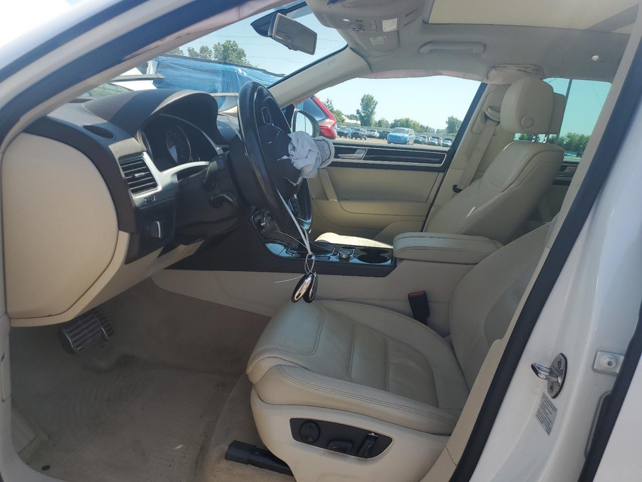 2015 Volkswagen Touareg V6 - Фото 7