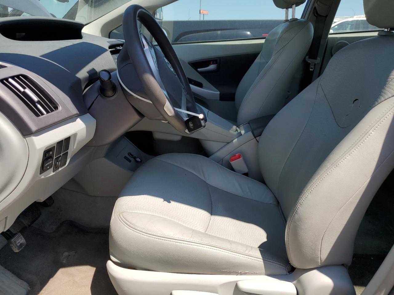 2010 Toyota Prius - Фото 7