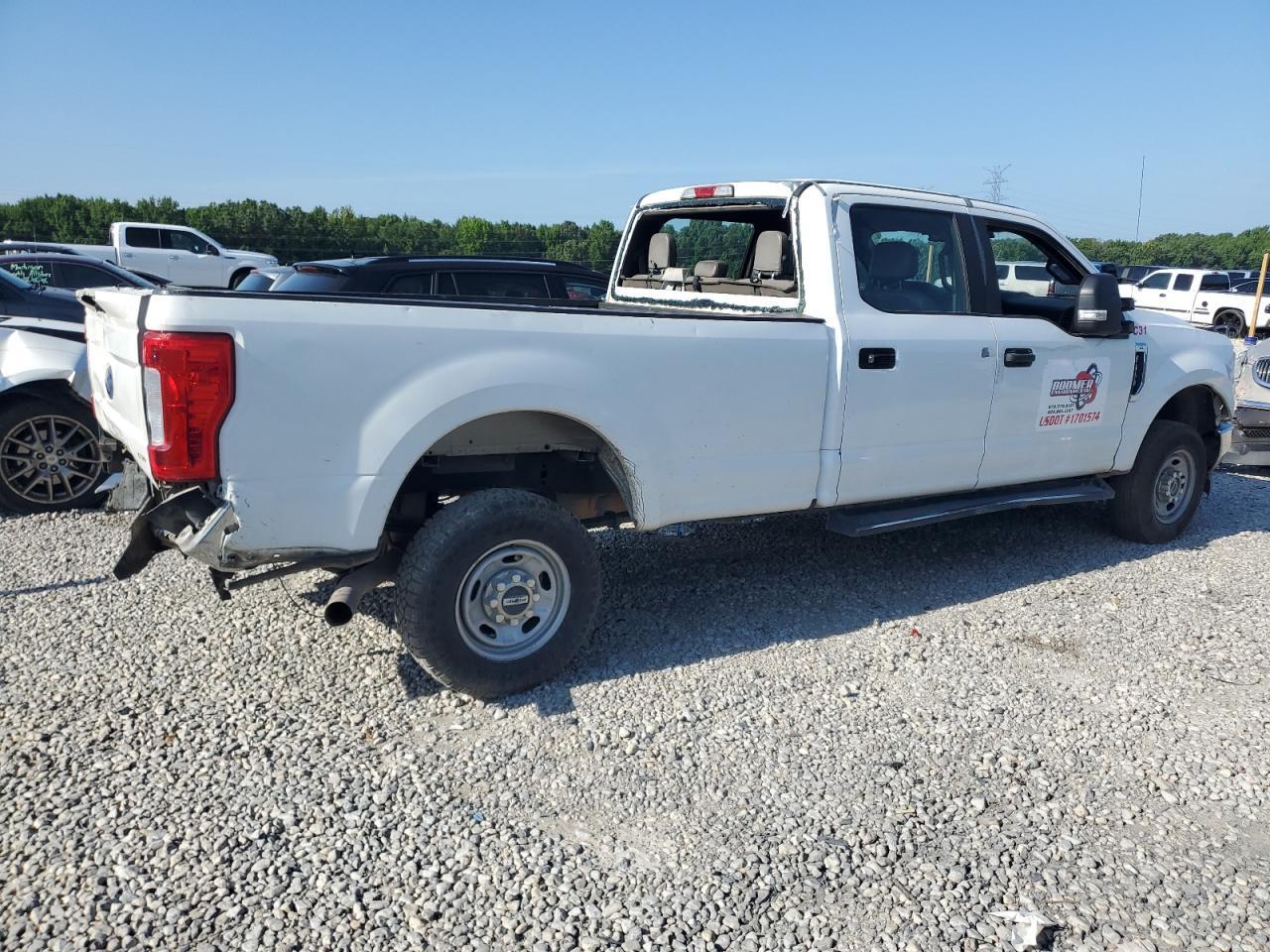 2017 Ford F250 Super Duty - Image 3