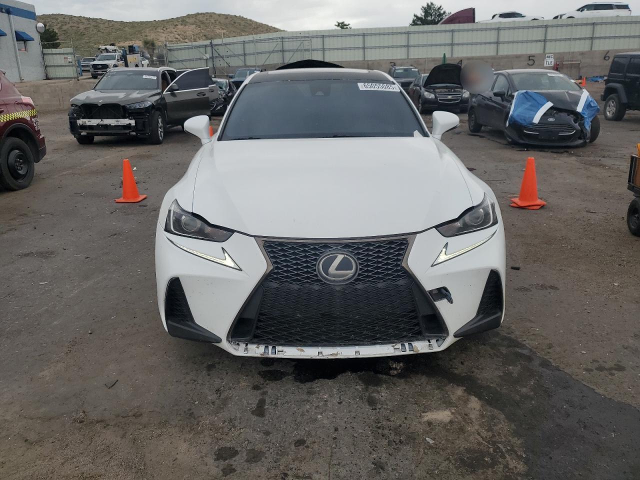 2017 Lexus Is 350 - Фото 5