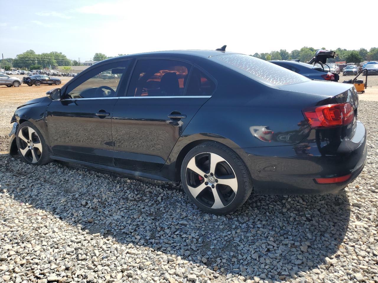 2013 Volkswagen Jetta Gli - Фото 2