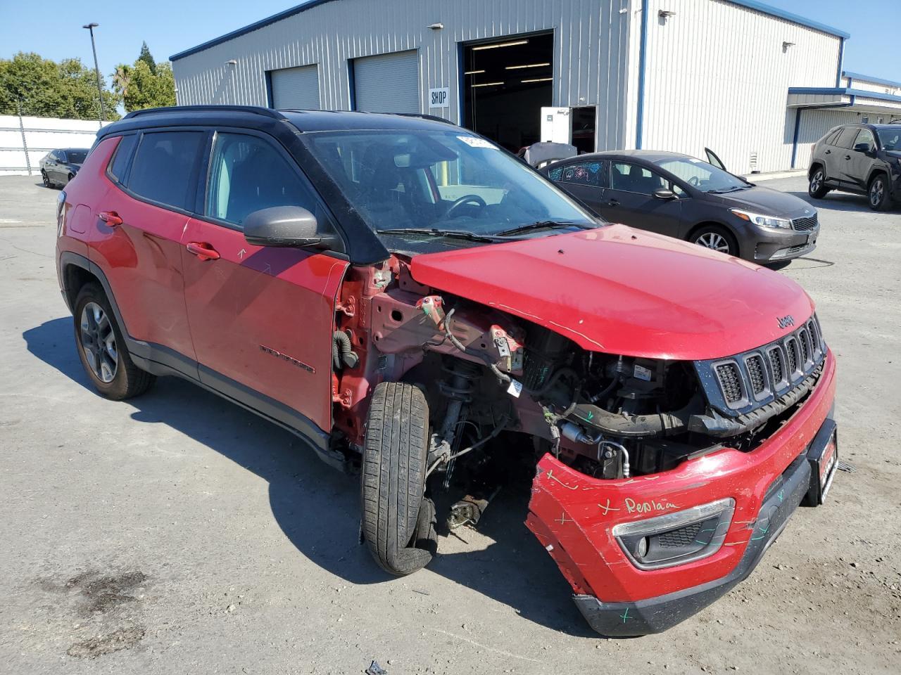 2018 Jeep Compass Trailhawk - Фото 4