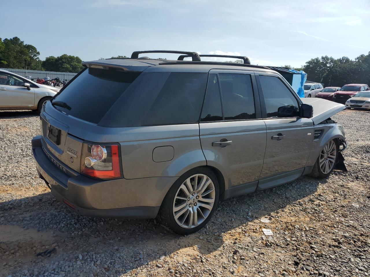 2011 Land Rover Range Rover Sport Lux - Image 3