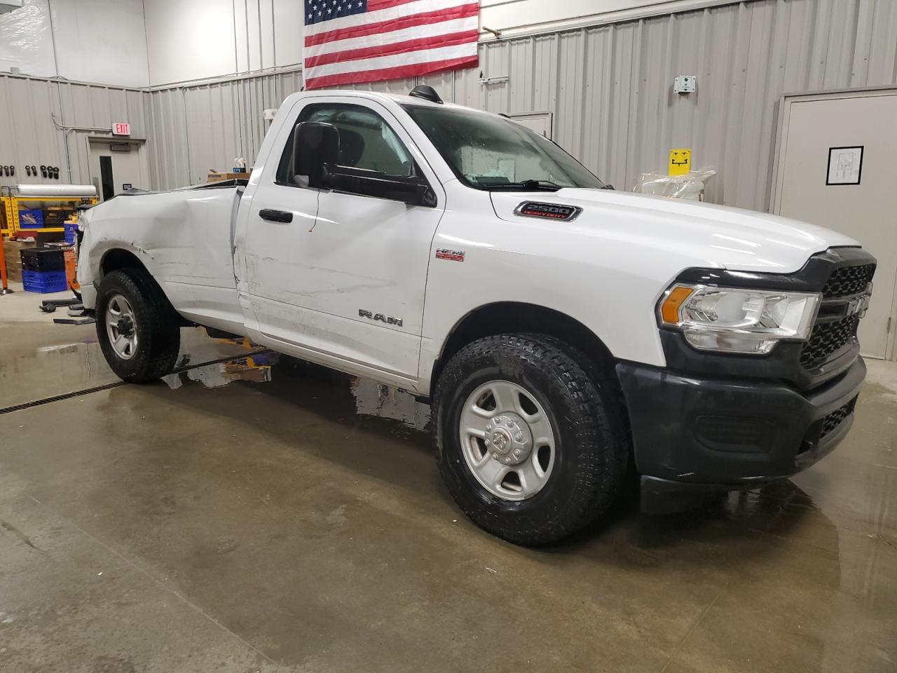 2020 Ram 2500 Tradesman - Фото 4