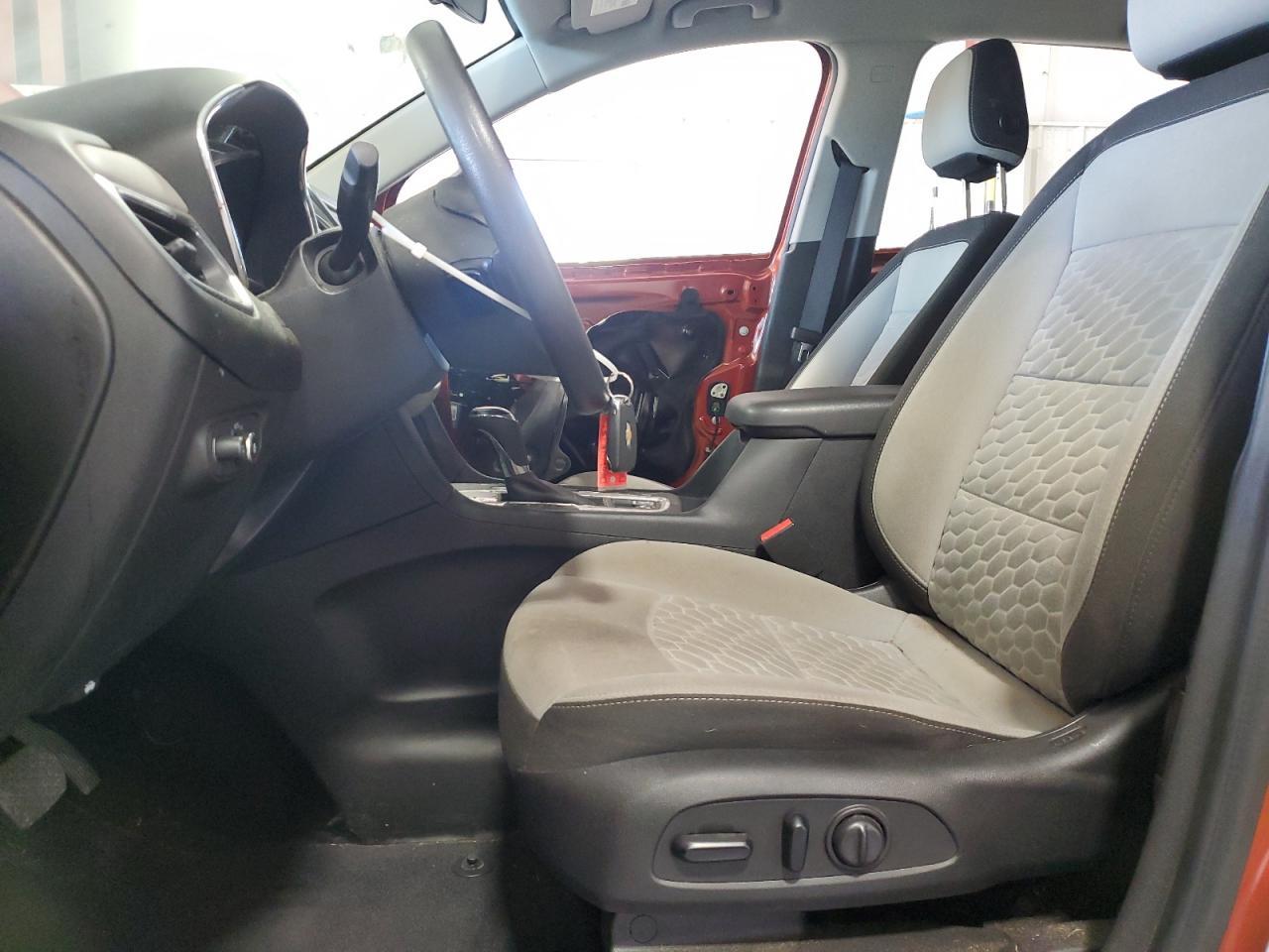 2020 Chevrolet Equinox Ls - Image 7