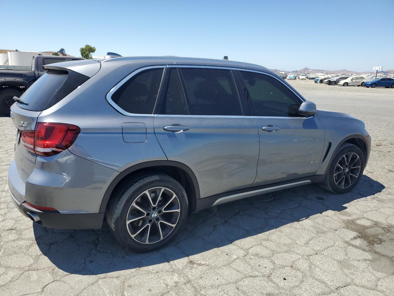 2017 BMW X5 xDrive35I - Фото 3