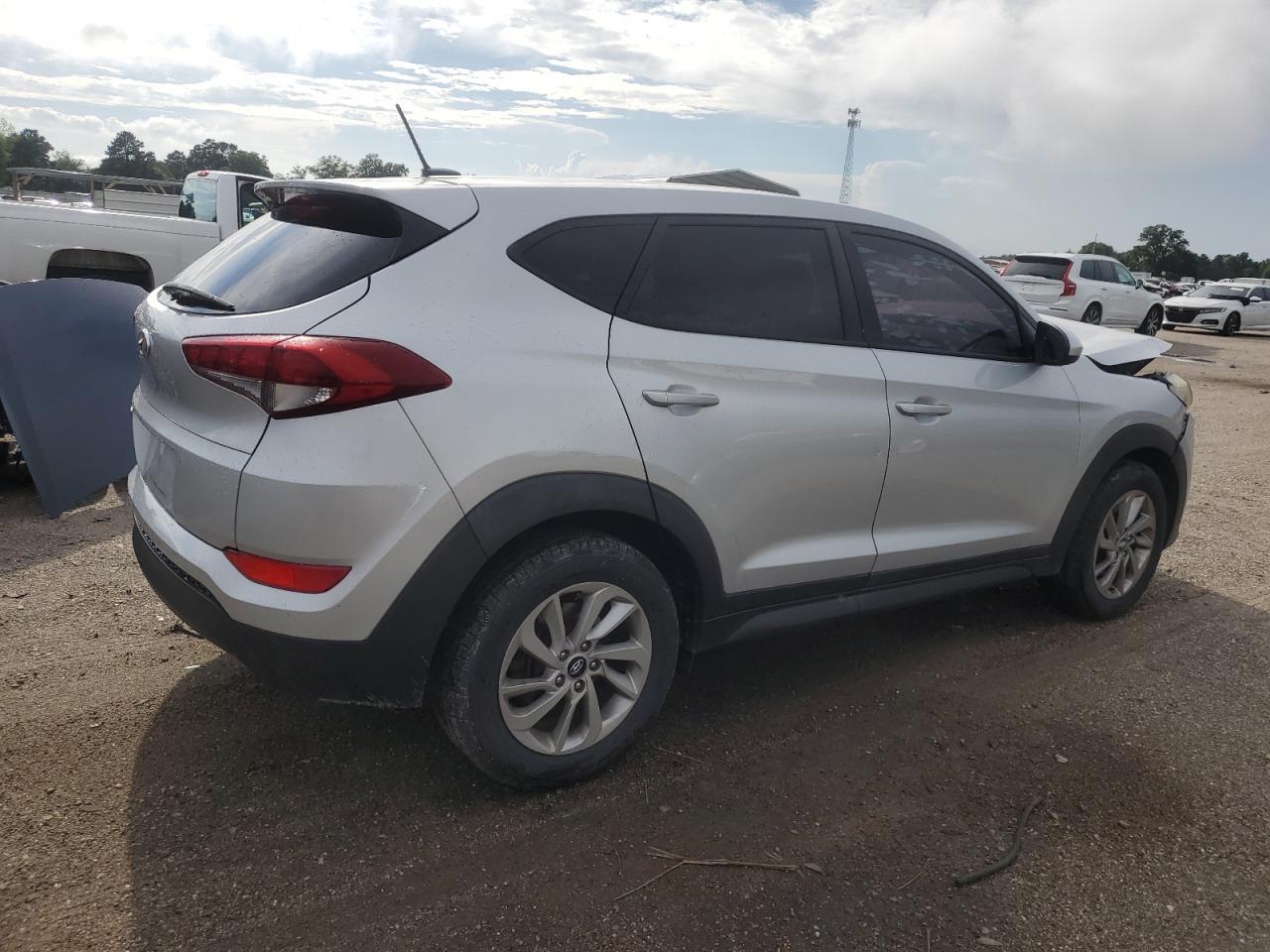 2017 Hyundai Tucson Se - Image 3