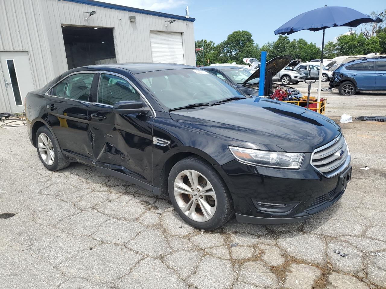 2016 Ford Taurus Sel - Image 4