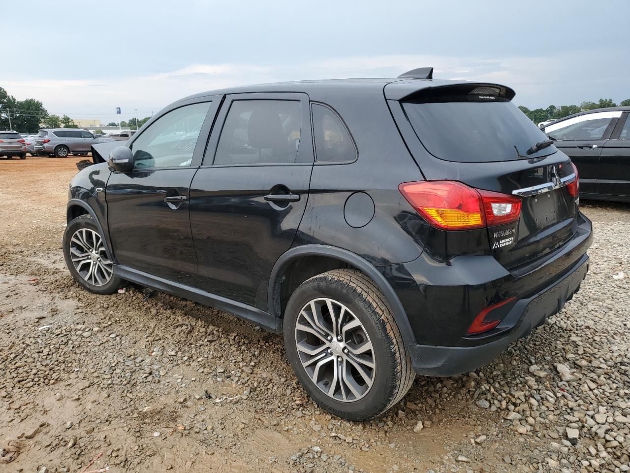 2019 Mitsubishi Outlander Sport Es - Фото 2