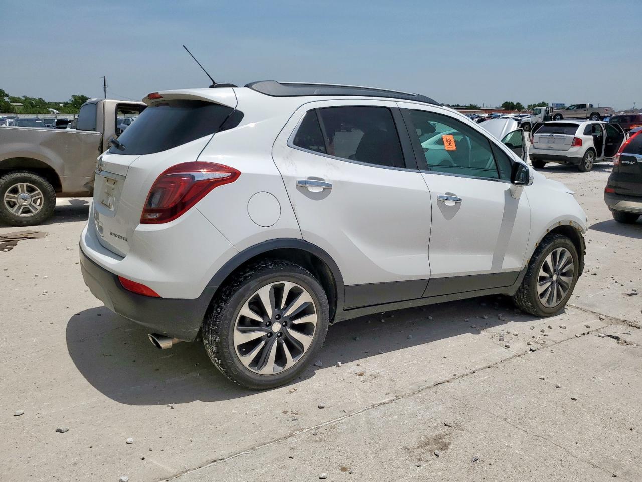 2019 Buick Encore Essence - Image 3