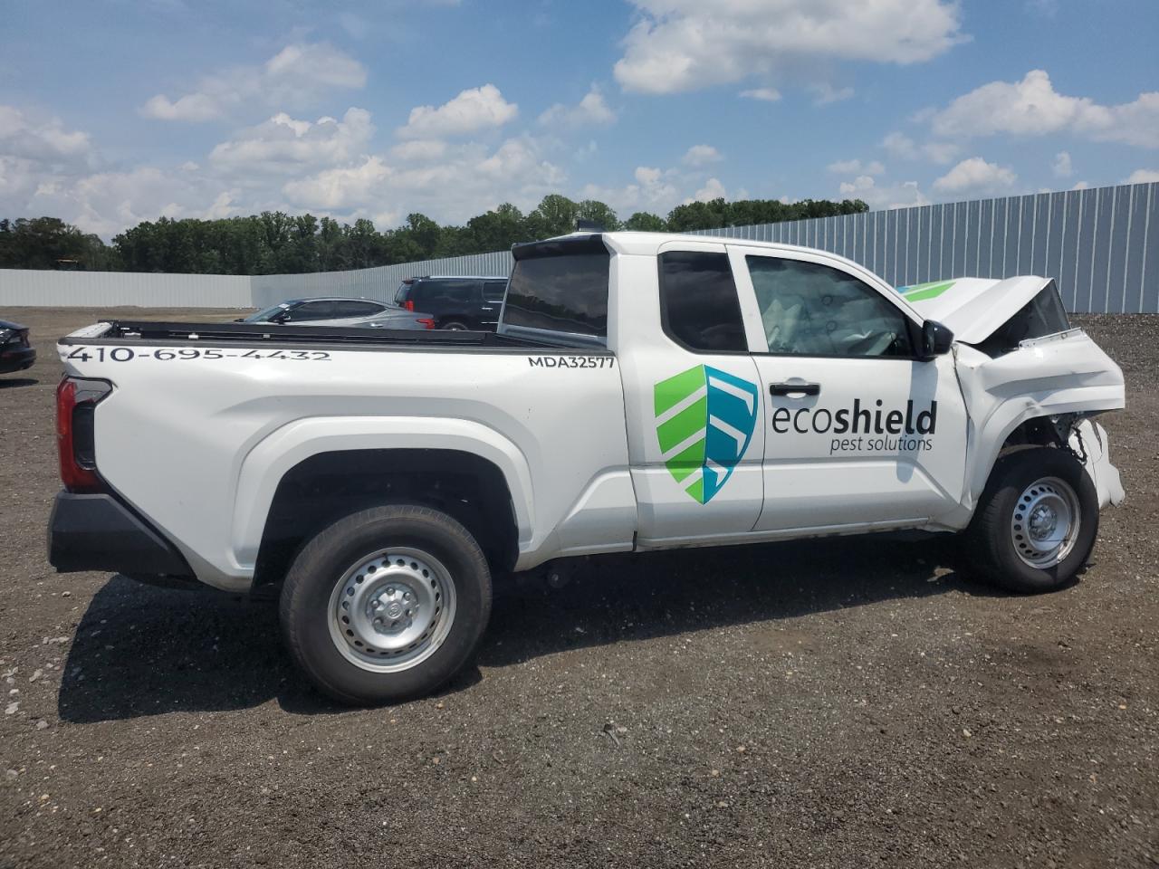 2024 Toyota Tacoma Xtracab - Image 3