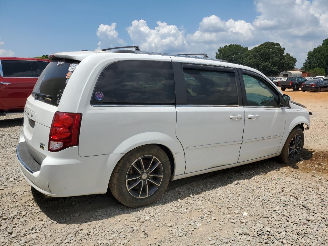 2017 Dodge Grand Caravan Sxt - Фото 3