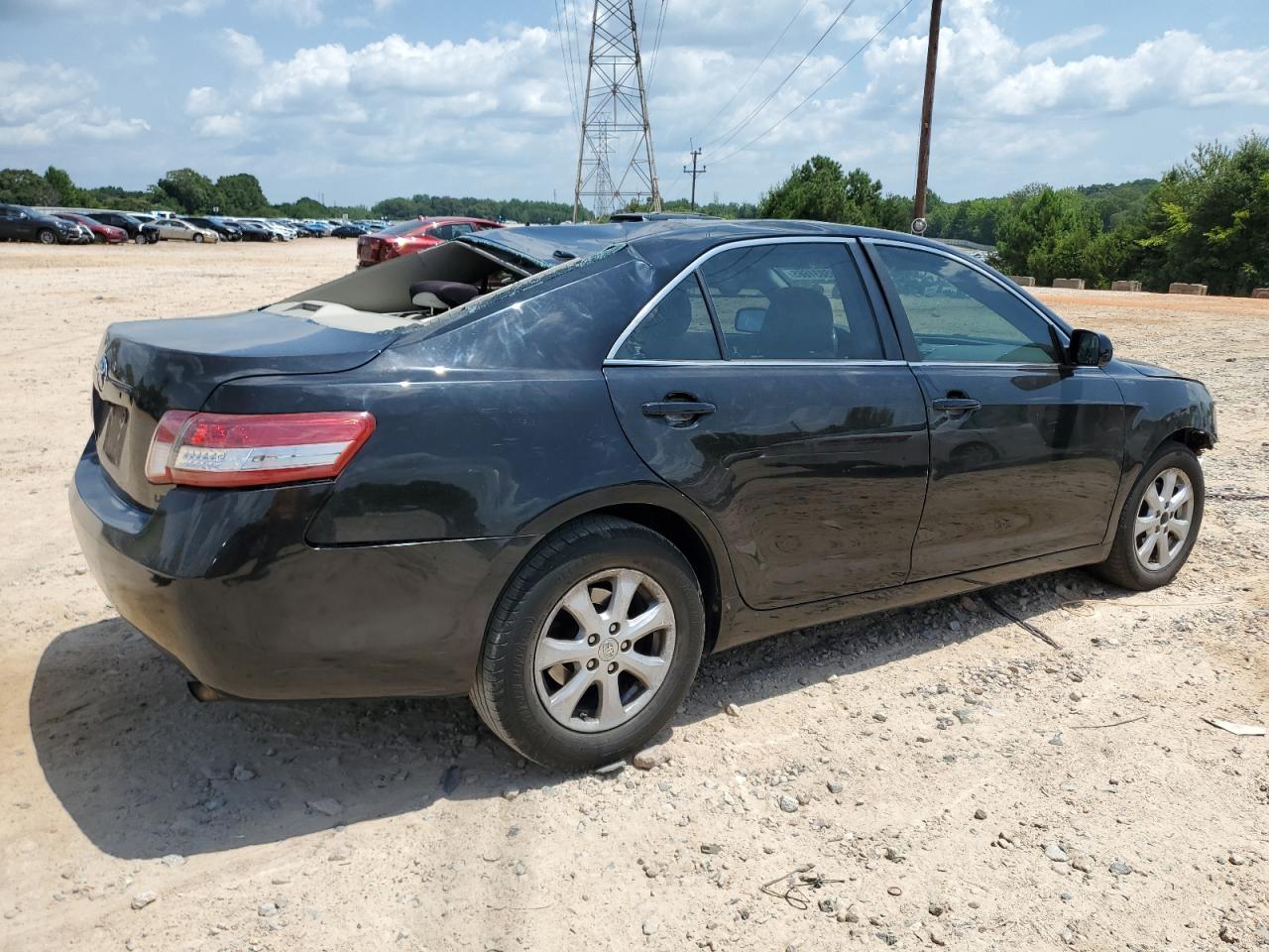 2010 Toyota Camry Base - Фото 3