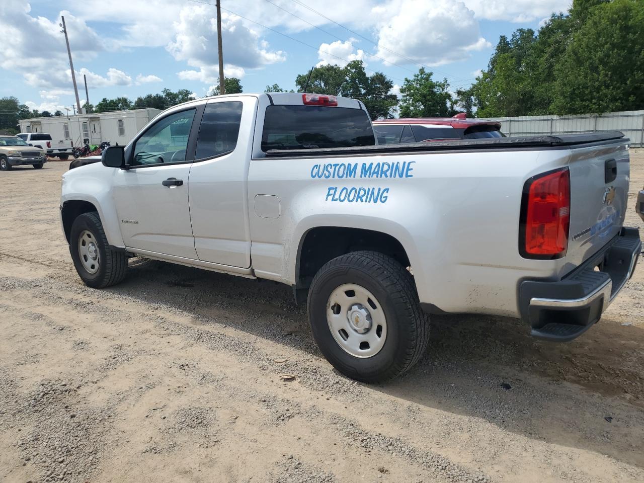 2019 Chevrolet Colorado - Image 2