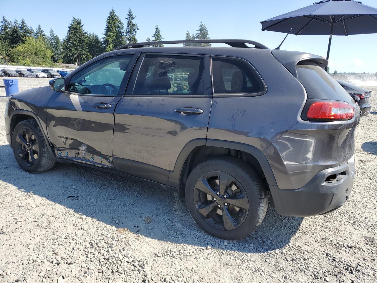 2018 Jeep Cherokee Latitude - Фото 2