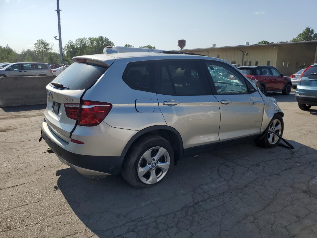 2012 BMW X3 xDrive28I - Фото 3